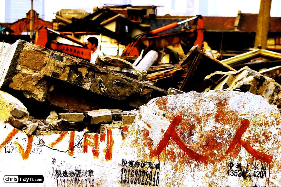 Walls down: Shanghai construction in the old town